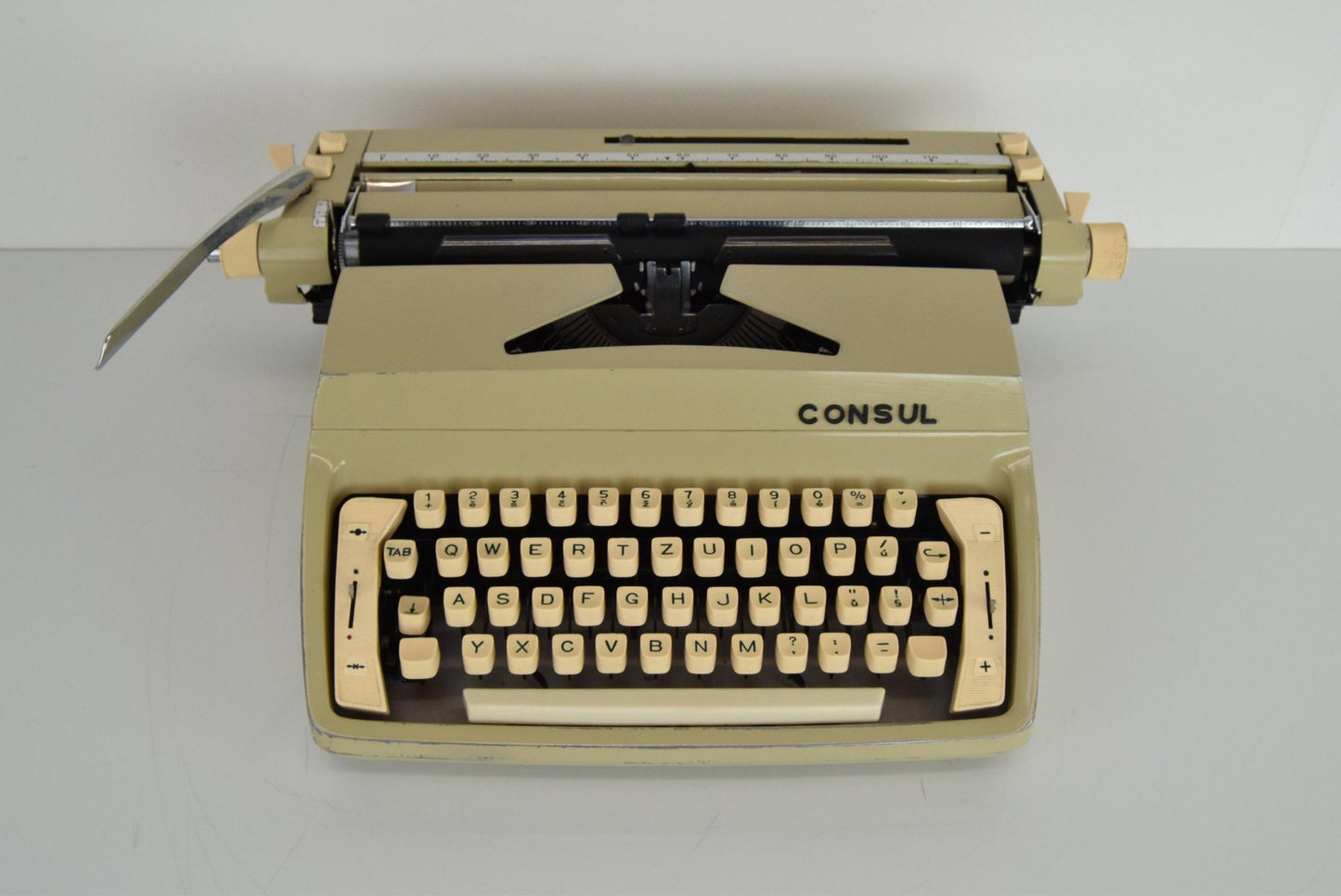 Mid-Century Typewriter from Consul, 1970s