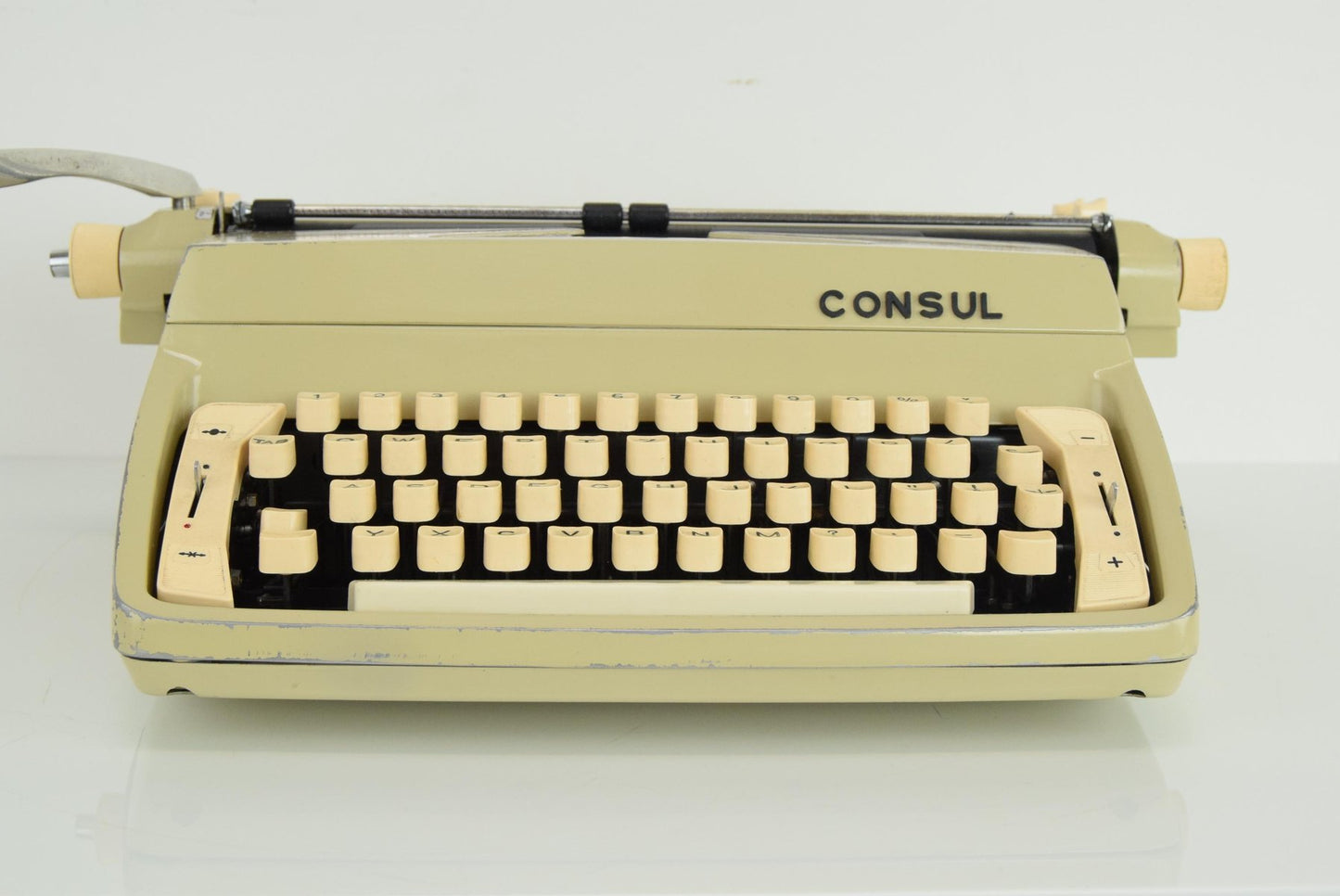 Mid-Century Typewriter from Consul, 1970s