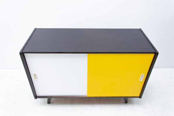 Mid-Century U-452 Sideboard by Jiří Jiroutek, 1960s-HXT-885282