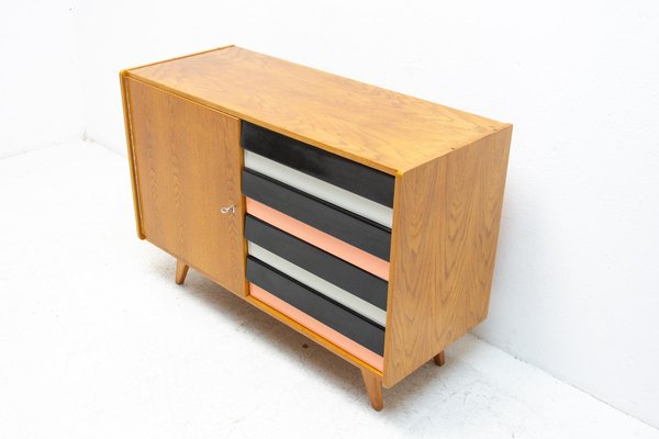 Mid-Century U-458 Chest of Drawers by Jiri Jiroutek, Czechoslovakia, 1960s-HXT-938837