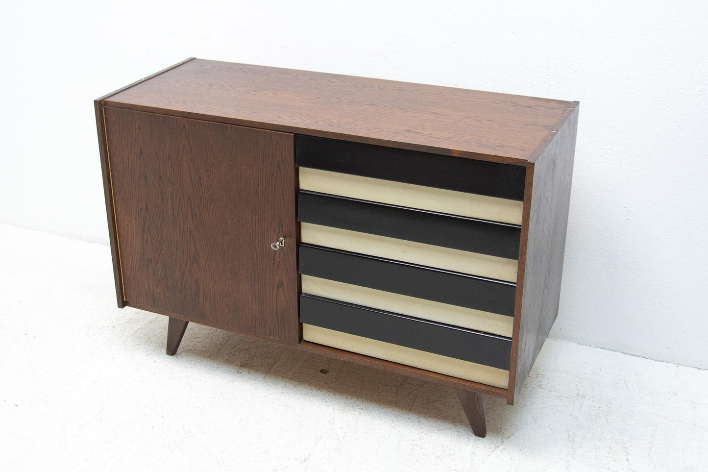 Mid-Century U-458 Chest of Drawers by Jiri Jiroutek, Czechoslovakia, 1960s