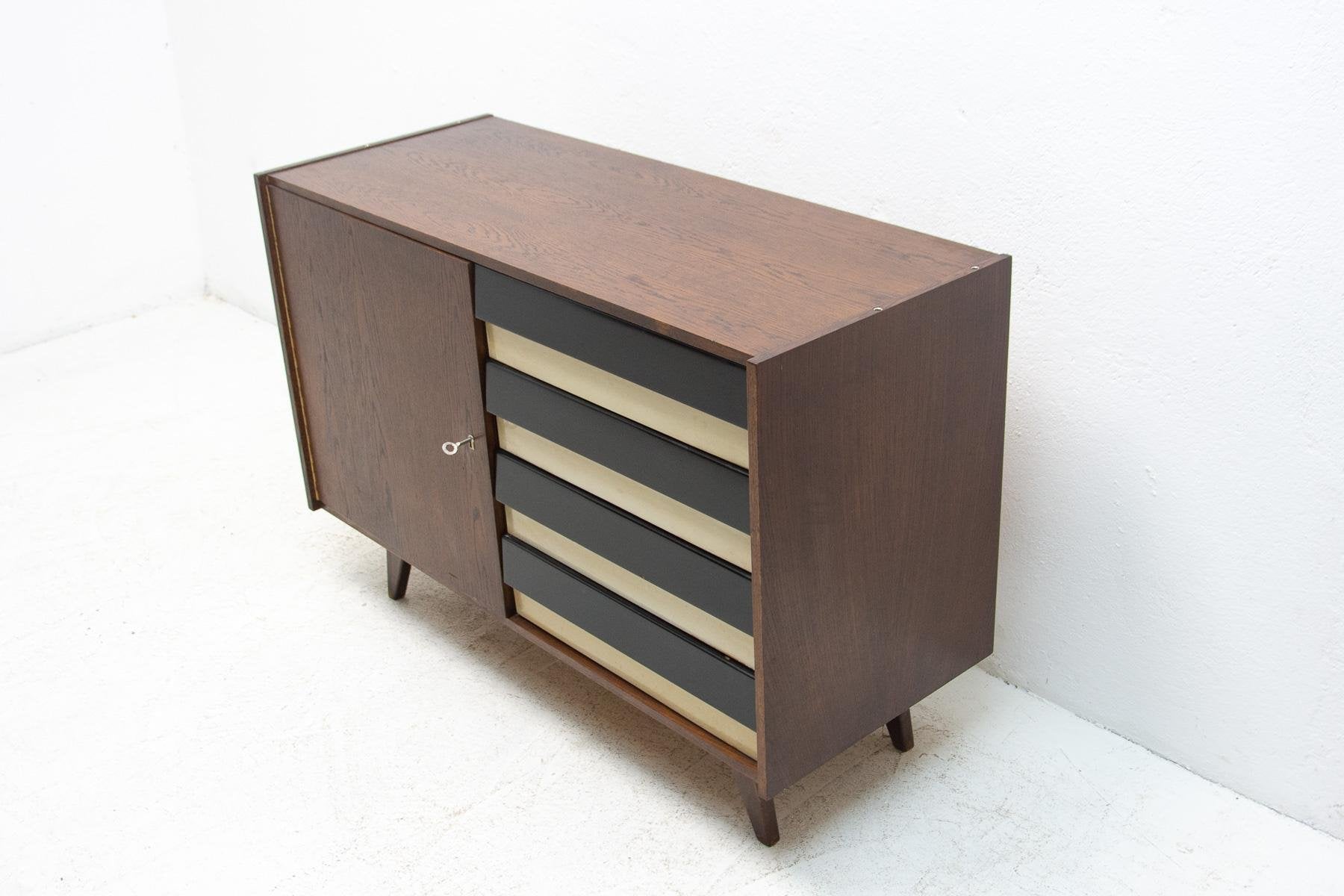 Mid-Century U-458 Chest of Drawers by Jiri Jiroutek, Czechoslovakia, 1960s