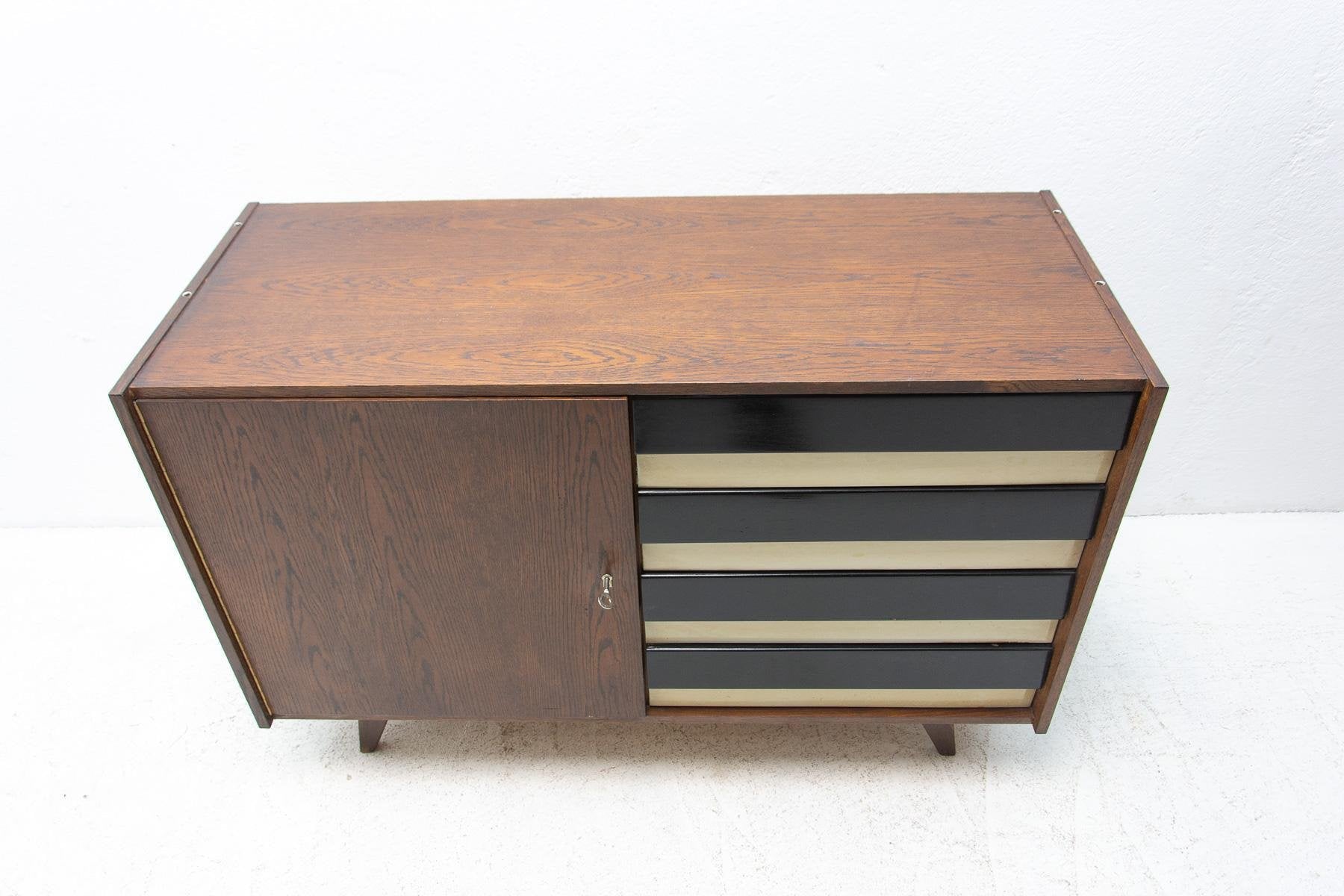 Mid-Century U-458 Chest of Drawers by Jiri Jiroutek, Czechoslovakia, 1960s