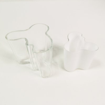 Mid-Century Vases in Glass by Alvar Aalto, Finland, 1980s, Set of 2-ZTG-1736121