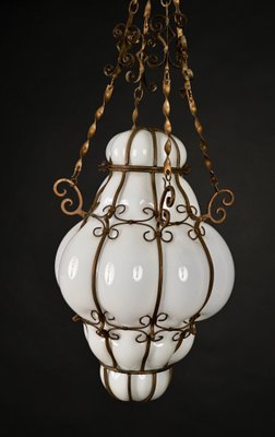 Mid-Century Venetian Brass and Mouth Blown Murano White Glass Chandelier, 1940s-JDR-1251100