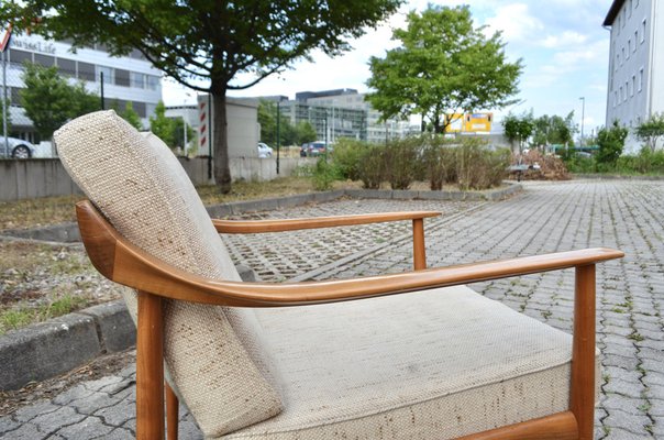 Mid-Century Walnut Easy Chair from Knoll Antimott-UF-1356790