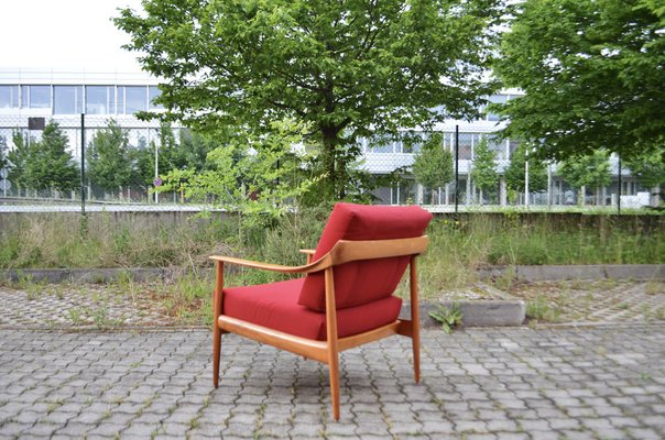 Mid-Century Walnut Easy Chair from Knoll Antimott-UF-1304392