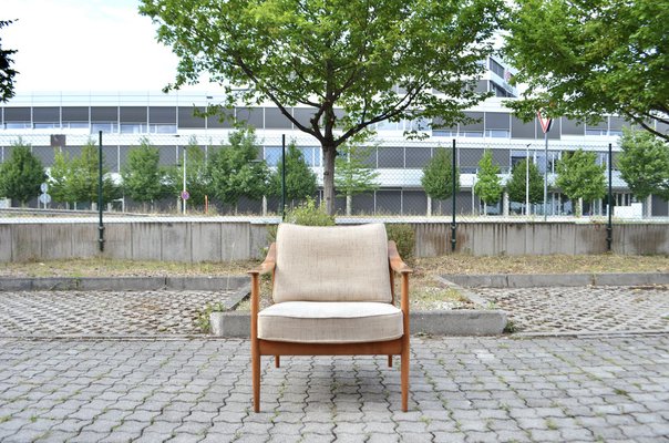 Mid-Century Walnut Easy Chair from Knoll Antimott-UF-1356790