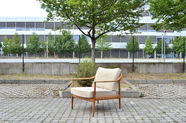 Mid-Century Walnut Easy Chair from Knoll Antimott-UF-1356790