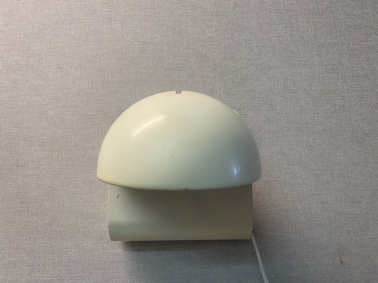 Mid-Century White Model Bugia Wall Lamps by Giuseppe Cormio for Guzzini, 1970s, Set of 2