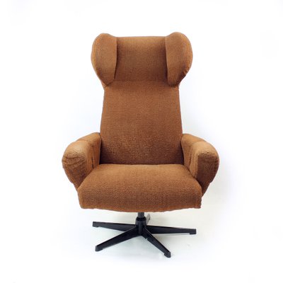 Mid-Century Wing Swivel Chair in Brown Fabric, Former Czechoslovakia, 1960s-UL-1546502