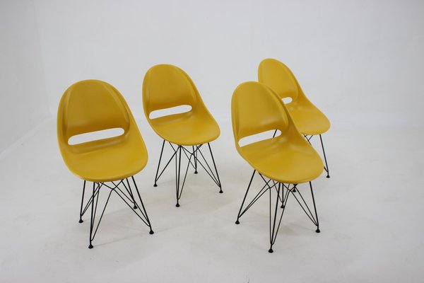 Mid-Century Yellow Fiberglass Dining Chairs by M. Navratil, 1960s, Set of 4-TZ-1232010