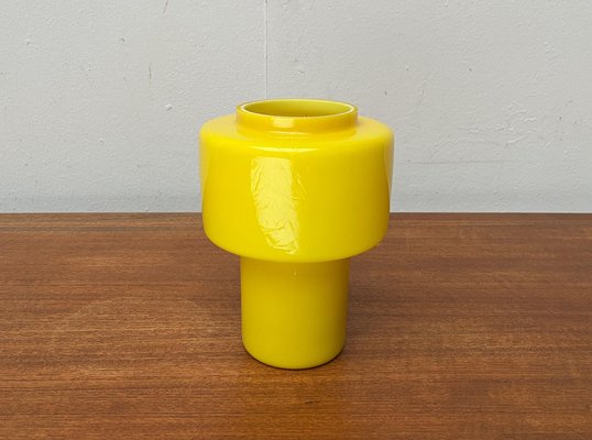 Mid-Century Yellow Glass Model 120 Table Lamp by Uno & Östen Kristiansson for Luxus, Vittsjö, Sweden, 1950s-UAH-1731887