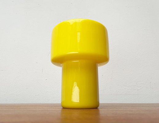 Mid-Century Yellow Glass Model 120 Table Lamp by Uno & Östen Kristiansson for Luxus, Vittsjö, Sweden, 1950s-UAH-1731887