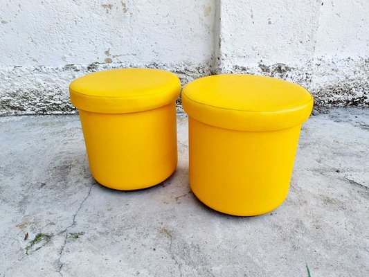 Mid-Century Yellow Leather Poufs, Italy, 1980s, Set of 2-PUG-988377