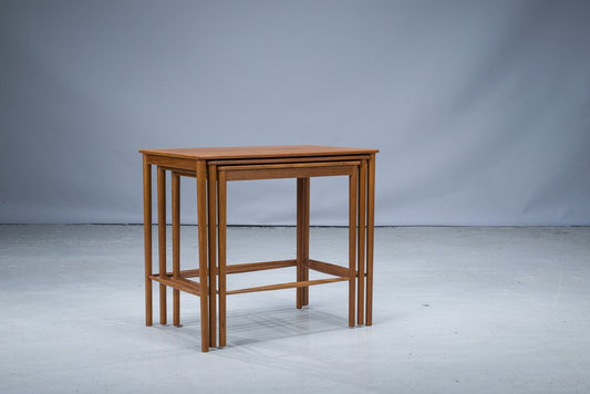 Mid-Cenury Teak Nesting Tables by Kai Winding for Poul Jeppesens, 1960s, Set of 3