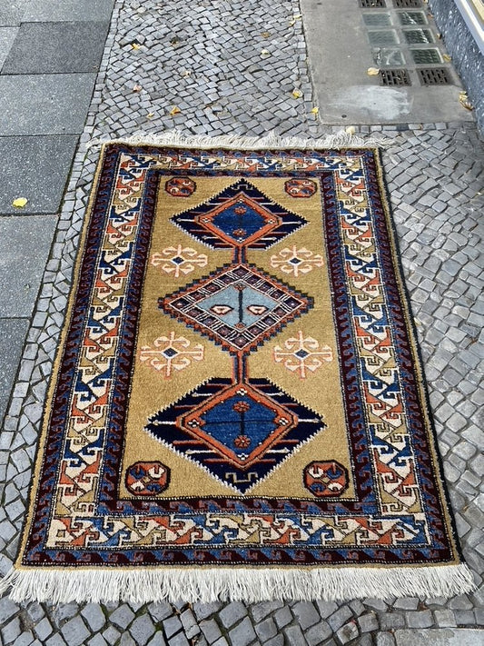 Middle Eastern Hand-Knotted Rug