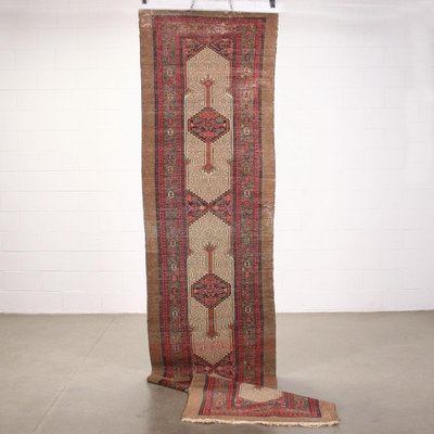 Middle Eastern Sarab Rug-VMM-1173858