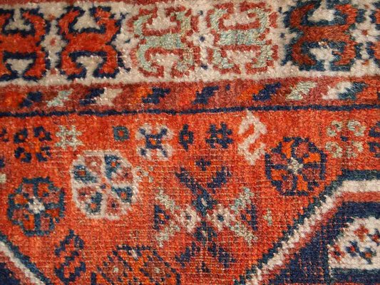 Middle Eastern Shiraz Rug, 1900s-JZV-1160186