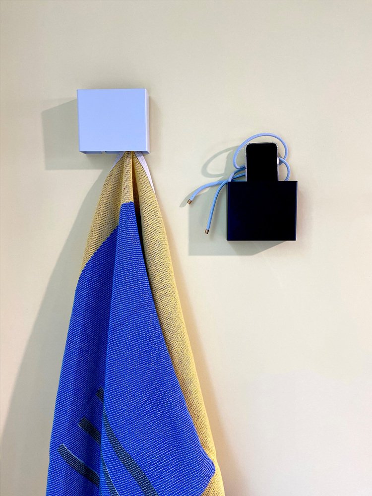 Mini Jak Beige & Red Coat Rack by Felix Angermeyer for Rahmlow, 2020