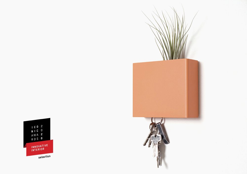 Mini Jak Beige & Red Coat Rack by Felix Angermeyer for Rahmlow, 2020