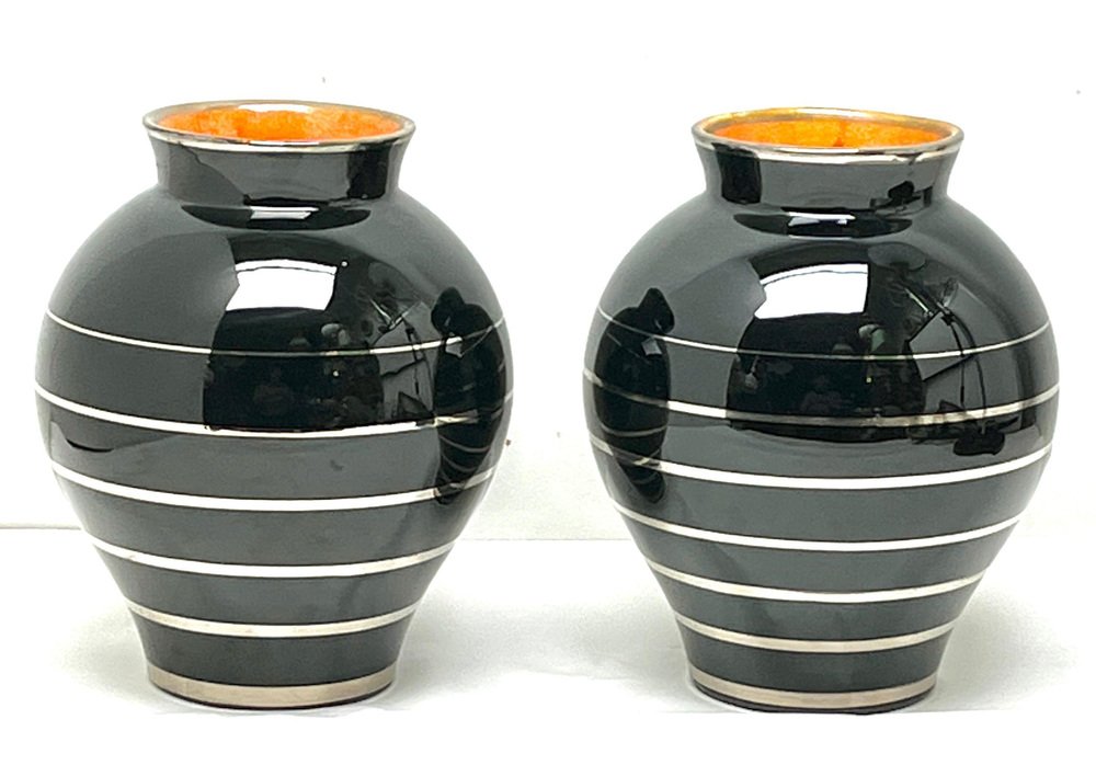 Minimalist La Louvière Vases attributed to Charles Catteau for Boch Frères, 1933, Set of 2