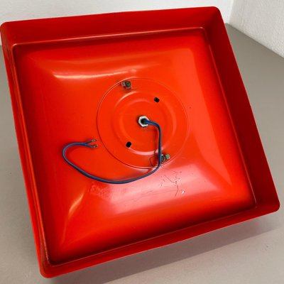 Minimalist Pop Art Red Orange Metal Wall Light from Sölken Lights, Germany, 1970s-QZ-1111601