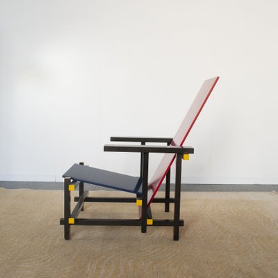 Minimalist Rood Blauwe 635 Armchair by Gerrit Thomas Rietveld for Cassina, 1960s-JQO-1220652