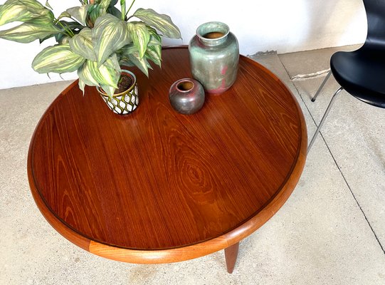 Minimalist Teakwood Coffee Table with Reversible Formica Table Top by Ejvind A. Johansson for Ludvig Pontoppidan, Denmark, 1955-JP-1778552