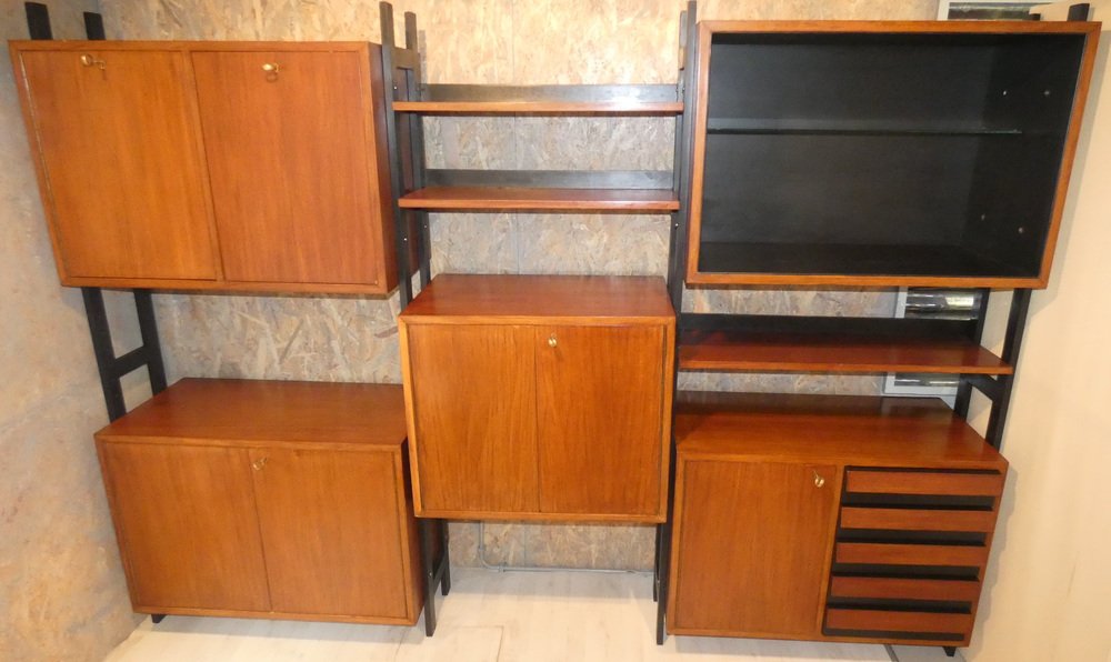 Mobile Bookcase with Wooden Uprights and Black Matt Finishes, 1970s, Set of 3