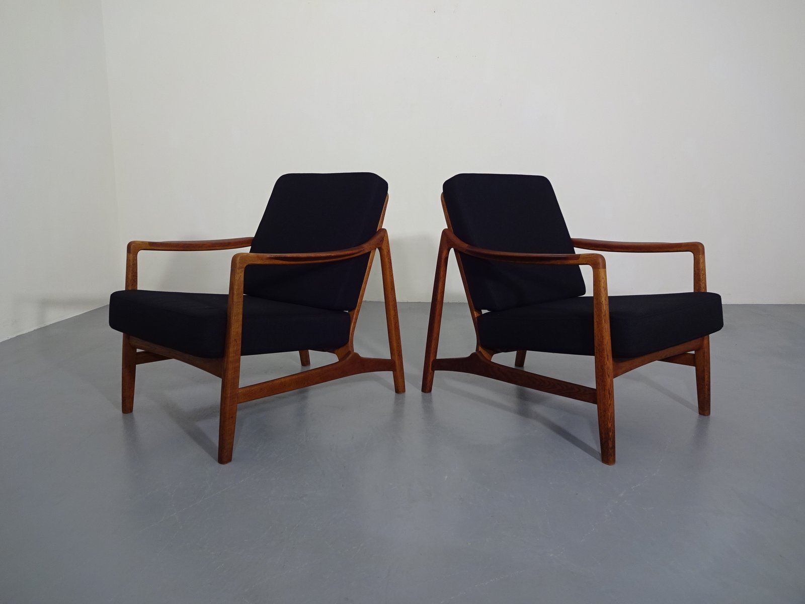 Model 117 Teak & Oak Chairs by Tove & Edvard Kindt-Larsen for France & Daverkosen, 1960s, Set of 2