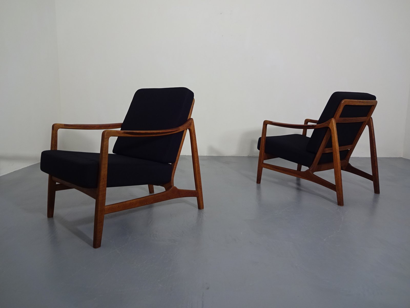 Model 117 Teak & Oak Chairs by Tove & Edvard Kindt-Larsen for France & Daverkosen, 1960s, Set of 2