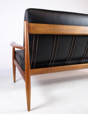 Model 118 2-Seater Sofa attributed to Grete Jalk, 1960-UY-1368599