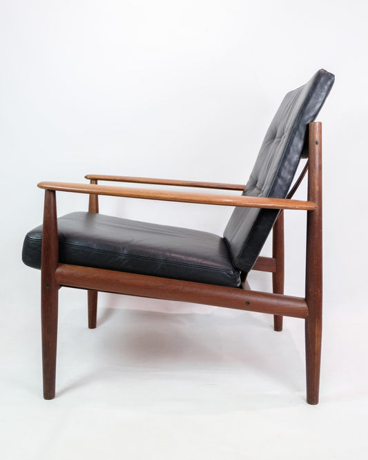 Model 118 Armchair in Teak and Black Leather by Grete Jalk, 1960s