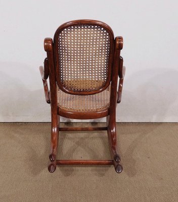 Model 12331 Childrens Rocking Chair in Beech by Michael Thonet for Thonet, 1910s-RVK-1424526