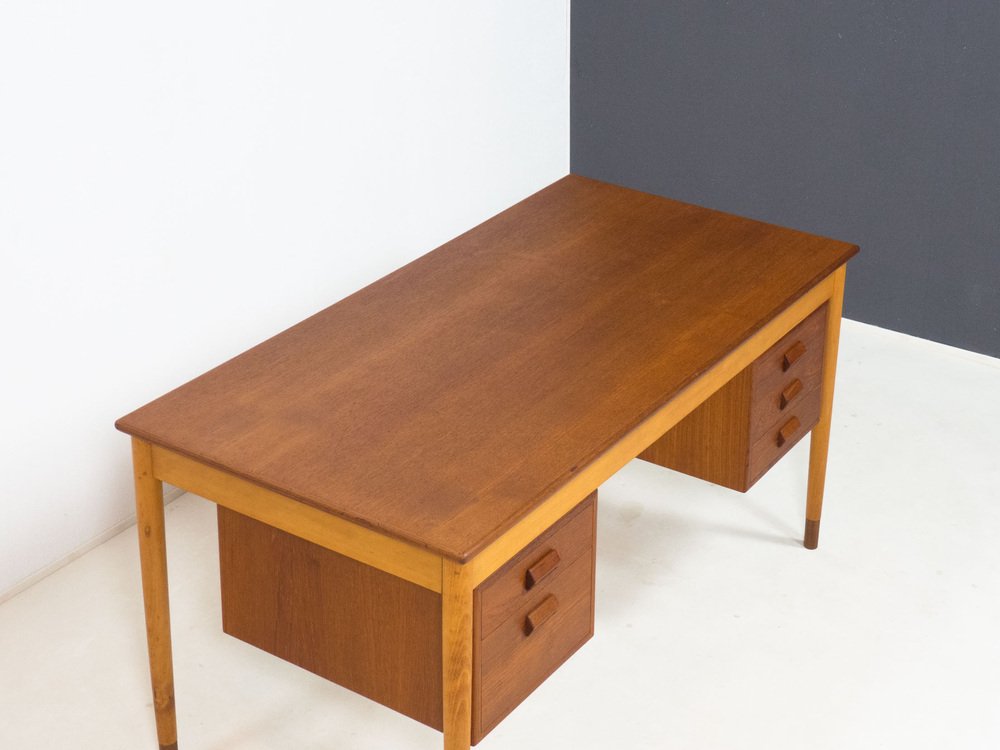 Model 130 Desk in Teak and Beech by Børge Mogensen for Søborg Møbelfabrik