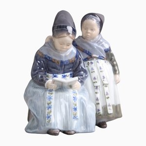 Model 1395 Amager Maids from Royal Copenhagen-DQ-1180214