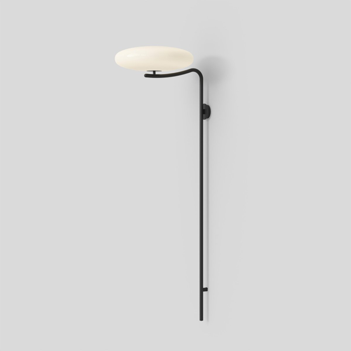 Model 2065 Wall Lamp with White Diffuser and Black Hardware by Gino Sarfatti