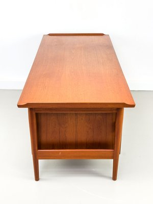 Model 207 Desk in Teak by Arne Vodder for Sibast, 1960s-QEQ-2035954