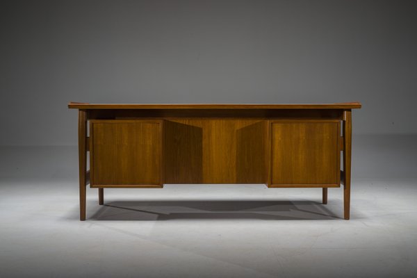 Model 207 Desk in Teak by Arne Vodder for Sibast, 1960s-ZZH-2023738