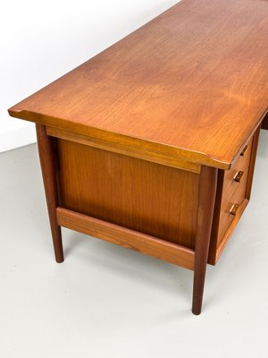 Model 207 Desk in Teak by Arne Vodder for Sibast, 1960s-QEQ-2035954