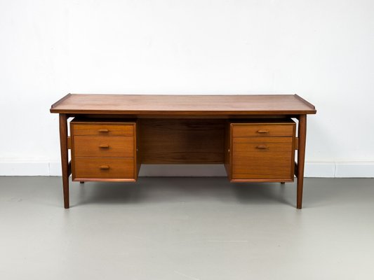 Model 207 Desk in Teak by Arne Vodder for Sibast, 1960s-QEQ-2035954