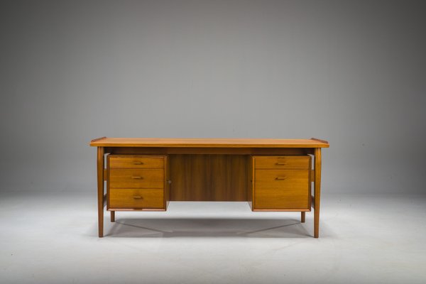 Model 207 Desk in Teak by Arne Vodder for Sibast, 1960s-ZZH-2023738