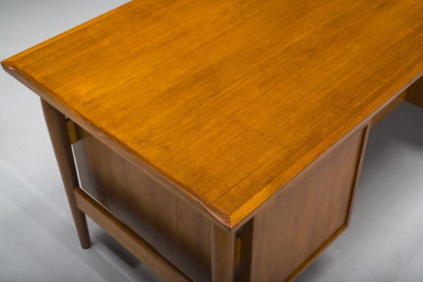 Model 207 Desk in Teak by Arne Vodder for Sibast, 1960s-ZZH-2023738