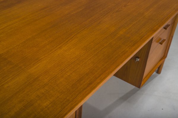 Model 207 Desk in Teak by Arne Vodder for Sibast, 1960s-ZZH-2023738