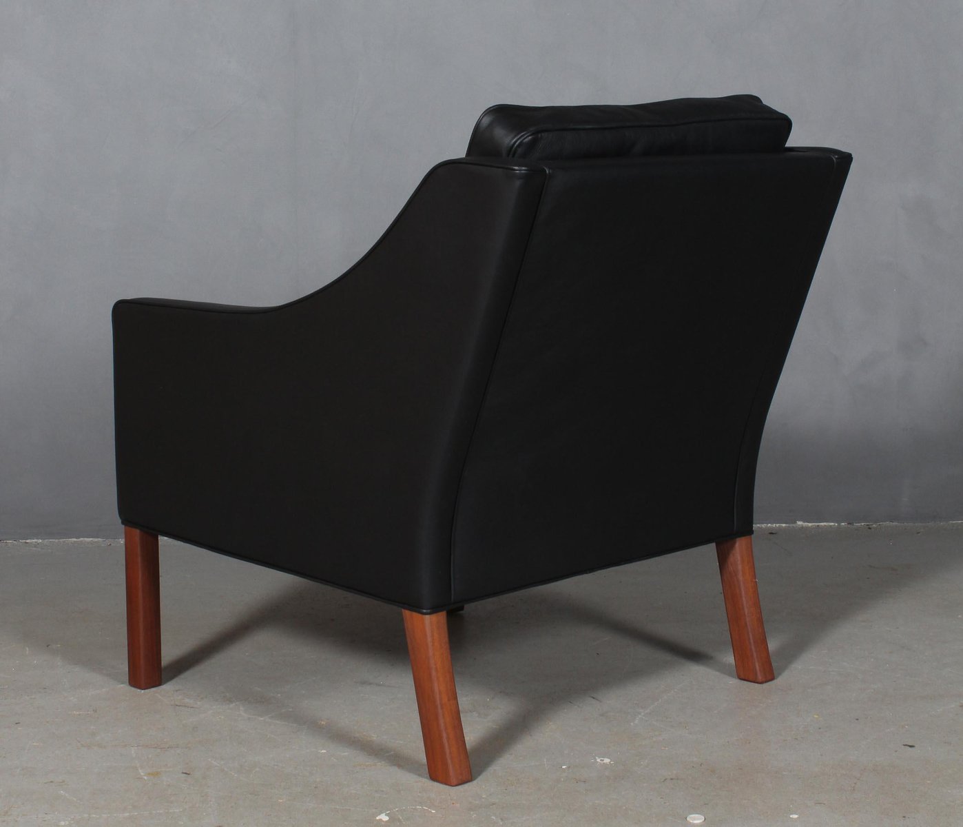 Model 2207 Lounge Chair by Børge Mogensen for Fredericia