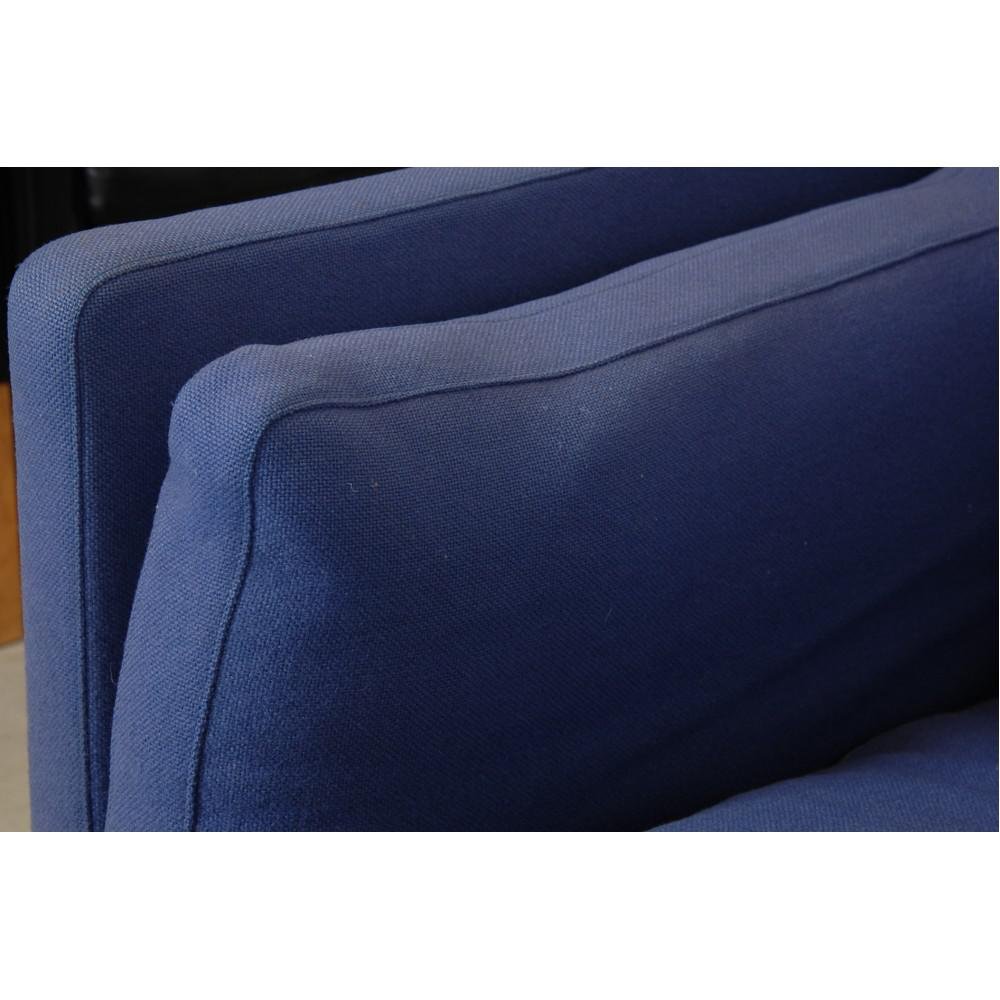 Model 2212 2-Seater Sofa in Blue Fabric by Børge Mogensen for Fredericia, 1990s