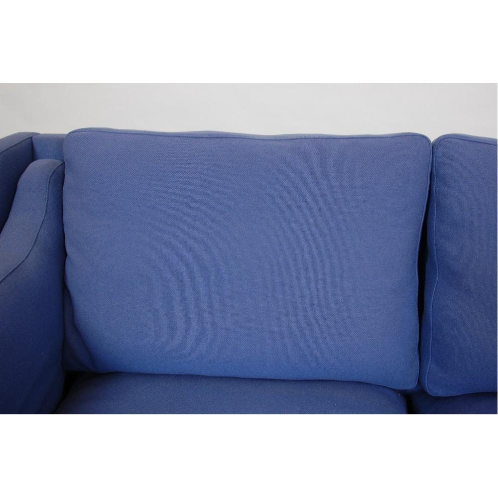 Model 2212 2-Seater Sofa in Blue Fabric by Børge Mogensen for Fredericia, 1990s