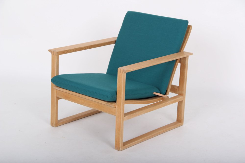 Model 2256 Armchair in Light Oak and Fabric by Børge Mogensen for Fredericia