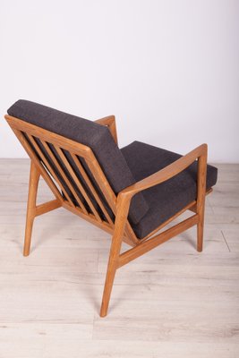 Model 300-139 Armchair from Swarzędz, 1960s-NIT-1705108